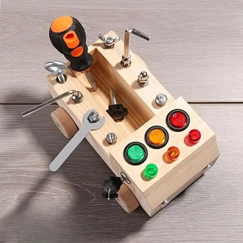MONTIFLEX – Interactive Busy Board for Developing Fine Motor Skills