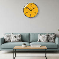 SCANDICLOCK – Czarny zegar ścienny w stylu nordyckim – precyzyjny i stylowy do każdego domu