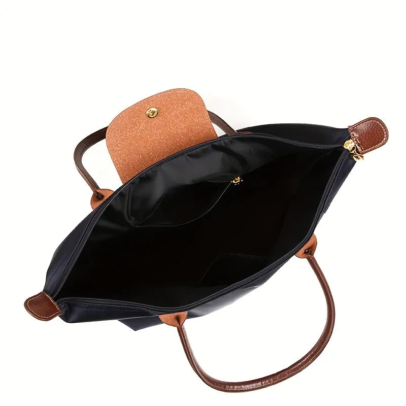 Trendy Women's Handbag - Ideal for Everyday Use and Travel