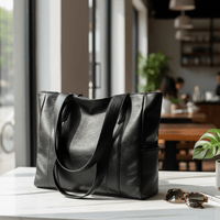 VINTARIS – Elegancka skórzana torba na ramię z retro akcentem i gładką powierzchnią