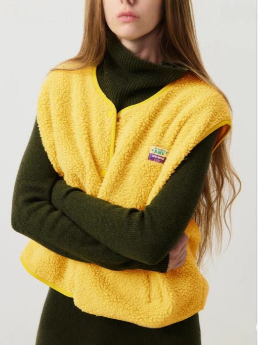 Women's Sleeveless Vest - Buttoned, Soft and Comfortable for Autumn