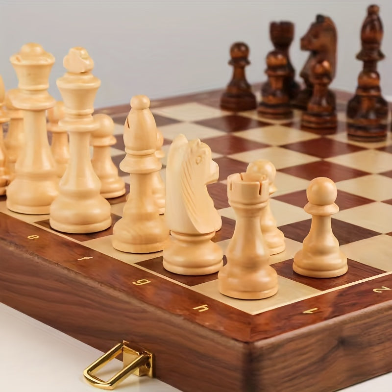 Wooden chess set - ideal for competitions