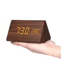 WOODSENSE – Drewniany zegar LED z kontrolą głosową dla stylowego wyświetlania czasu